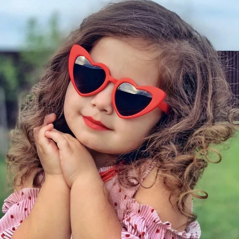 AKA VISION 2022 Heart Sunglasses Children Luxury Brand Eyewear For Boys/Girls Lovely Glasses Kids Gafas De Sol Mujer UV400