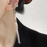 Vintage Chinese Style Artificial Jade Tassel Flower Ear Clip No Piercing Earring 2022 Trendy Punk Metal Ear Cuff Clip Earring