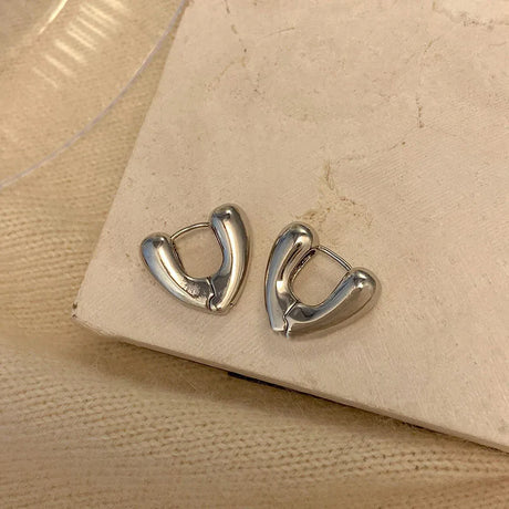 Silver Color Hollow Double Heart Earrings for Women Korean Style Design Ear Buckle 2023 Korea Fashion Jewelry Accessories