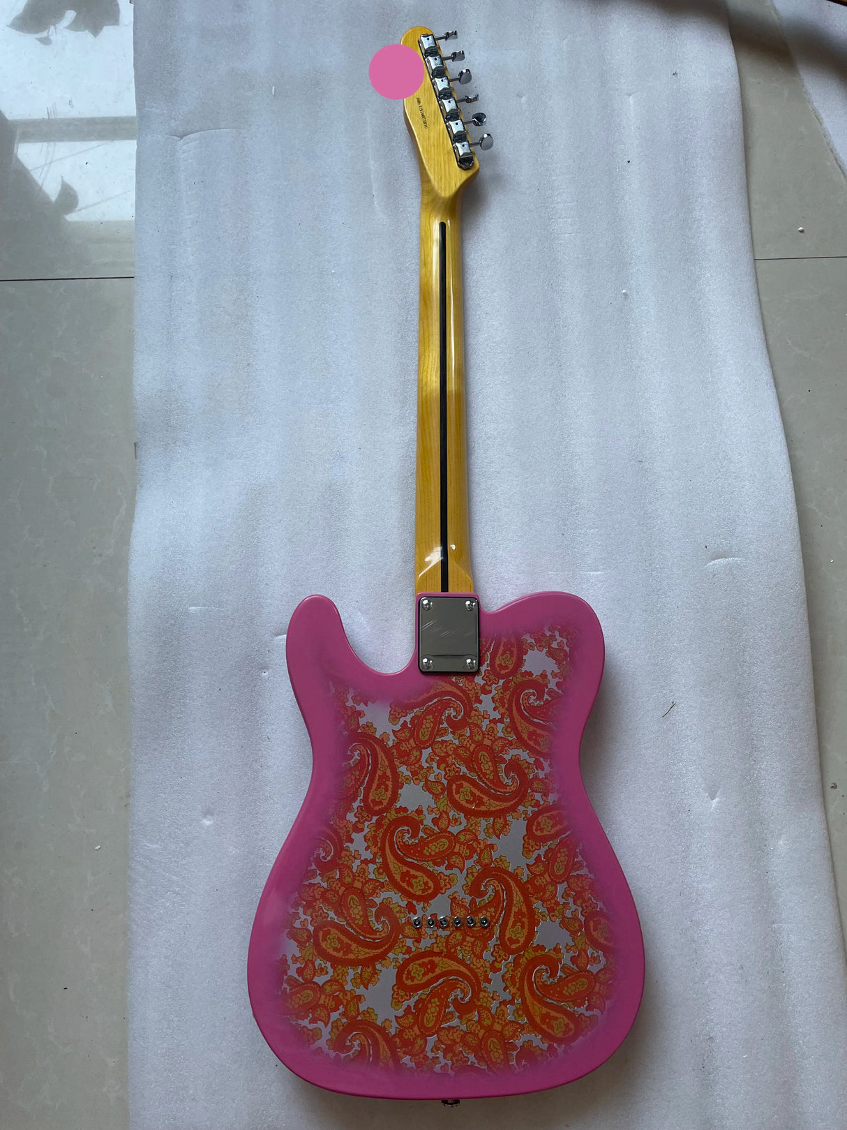 Custom Electric Guitar with 22 Fret, Blue and Pink Amoeba Pattern, Mahogany Body, Maple Neck Guitar, Real Photos