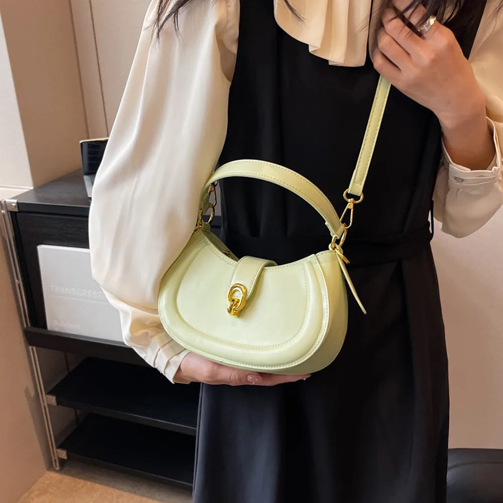 Toptrends Saddle Small Underarm Shoulder Cossbody Bags For Women 2023 Trend Designer Short Handle Half Moon PU Leather Handbags