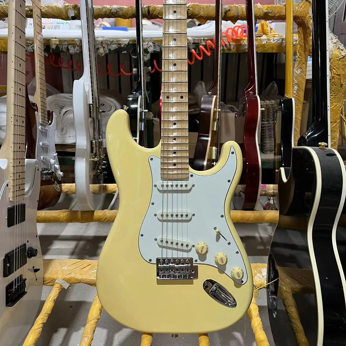 ST Electric Guitar, Cream Yellow Color, Mahogany Body, Scollop Fretboard, Copper Nut, 6 Strings Guitarra, Free Shipping