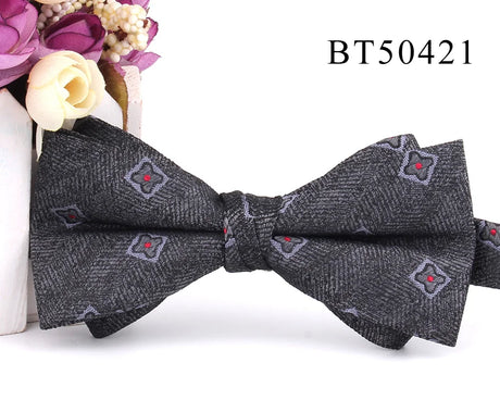 New Suits Bowtie For Groom Fashion Striped Bow tie For Men Women Bow knot Adult Wedding Bow Ties Cravats Groomsmen Bow ties