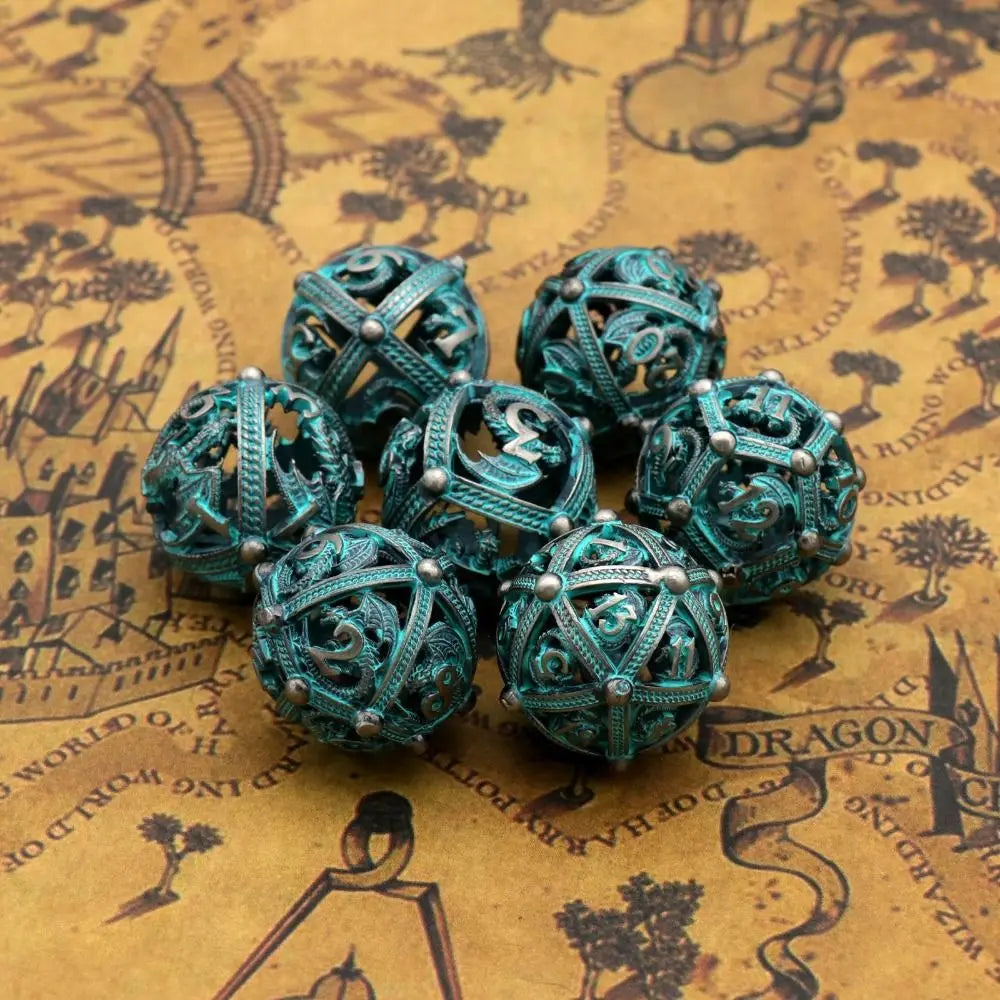 7Pcs/set 7-Die Table Game DND Dice Party Game D4 D6 D8 D10 D12 D20 Game Dice Hollow Roung Dragon Metal Polyhedral Dice TRPG DND