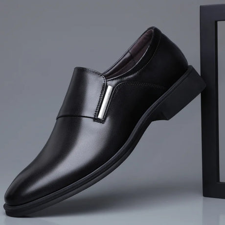 New Fashion Dress Men's Shoes Pointed Toe Leather Men Casual Formal Loafers Business Wedding Oxfords Shoes Zapatillas De Hombre