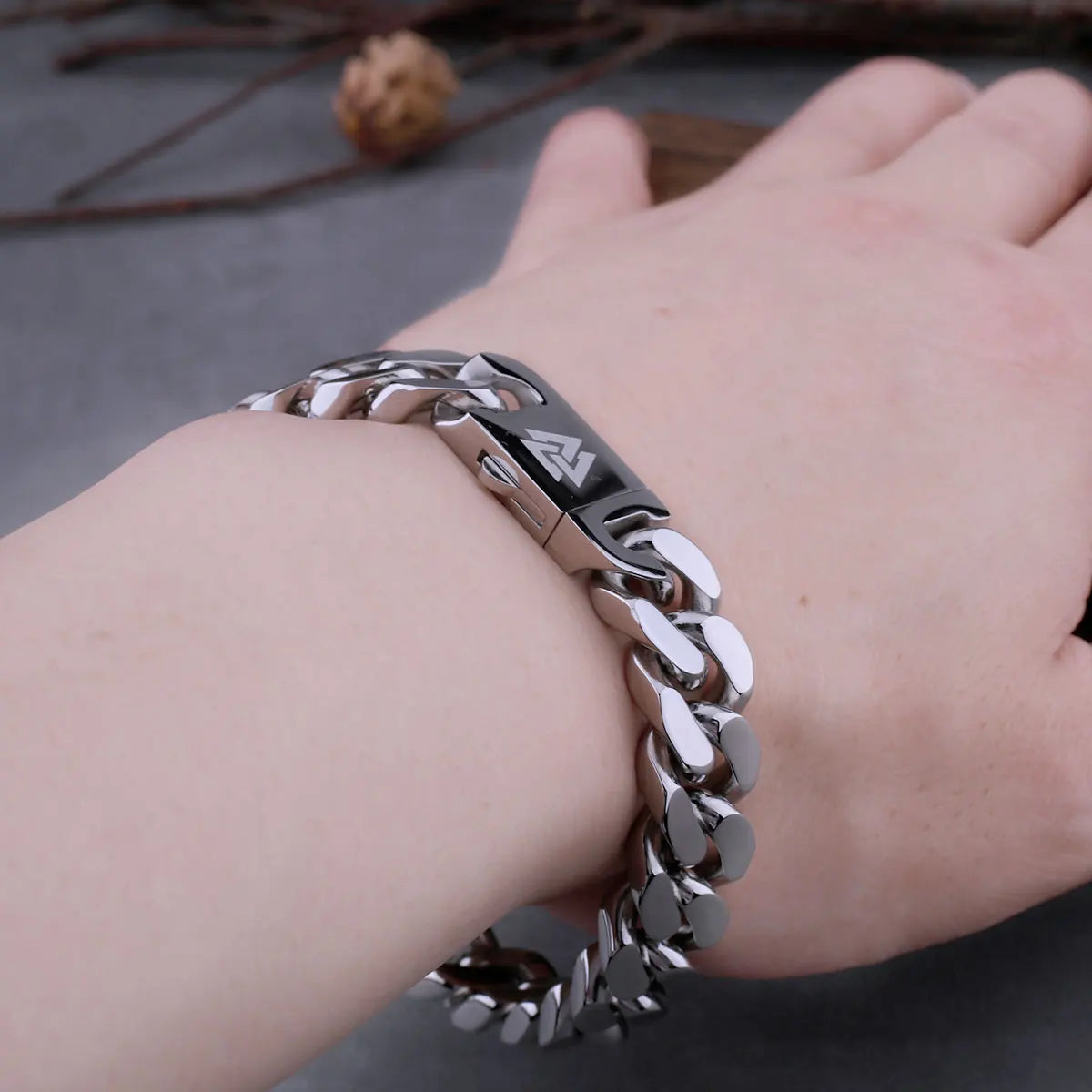 Viking Cast Cuban Chain Men's Bracelet Stainless Steel Fine Polished Chain Four Sides Cut Boyfriend Gift Wholesale