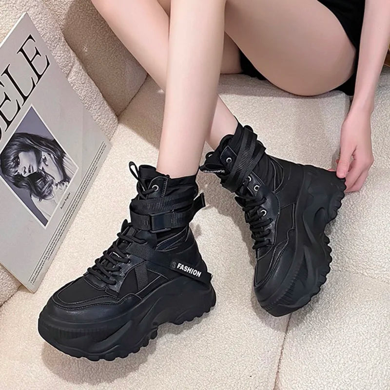 Fashion Thick Sole Motorcycle Boots Women Autumn Winter Chunky Platform Ankle Boots Woman Breathable Lace-Up Combat Botas Mujer