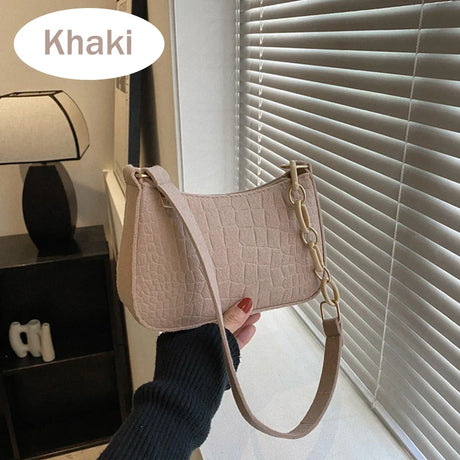 2023 Felt Shoulder Bags for Women Women's Subaxillary Bag Design Advanced Texture Armpit Handbags Purses Crescent Saddle Bag