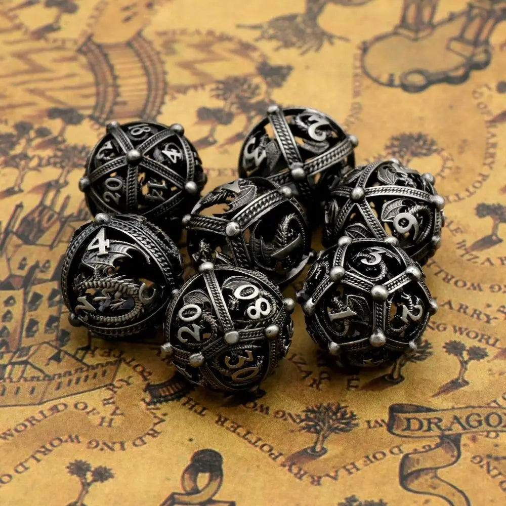 7Pcs/set 7-Die Table Game DND Dice Party Game D4 D6 D8 D10 D12 D20 Game Dice Hollow Roung Dragon Metal Polyhedral Dice TRPG DND