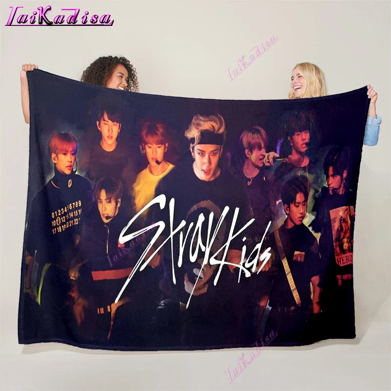 Stray Kids Blanket Soft Sofa Cover Kpop Singer Throw Blanket Fleece Blanket Lightweight Warm Bed Blankets for Bedroom Couch