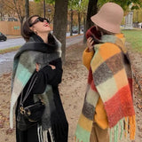 NEW Luxury Winter Thick Warm Scarf Women Cashmere Shawl and Wraps Pashmina Neckerchief Bufanda Female Long Tessel Echarpe 2023