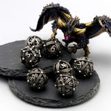 7Pcs/set Hollow Roung Dragon for DND Dice Party Game 7-Die Table Game Polyhedral Dice D4 D6 D8 D10 D12 D20 Metal Game Dice TRPG