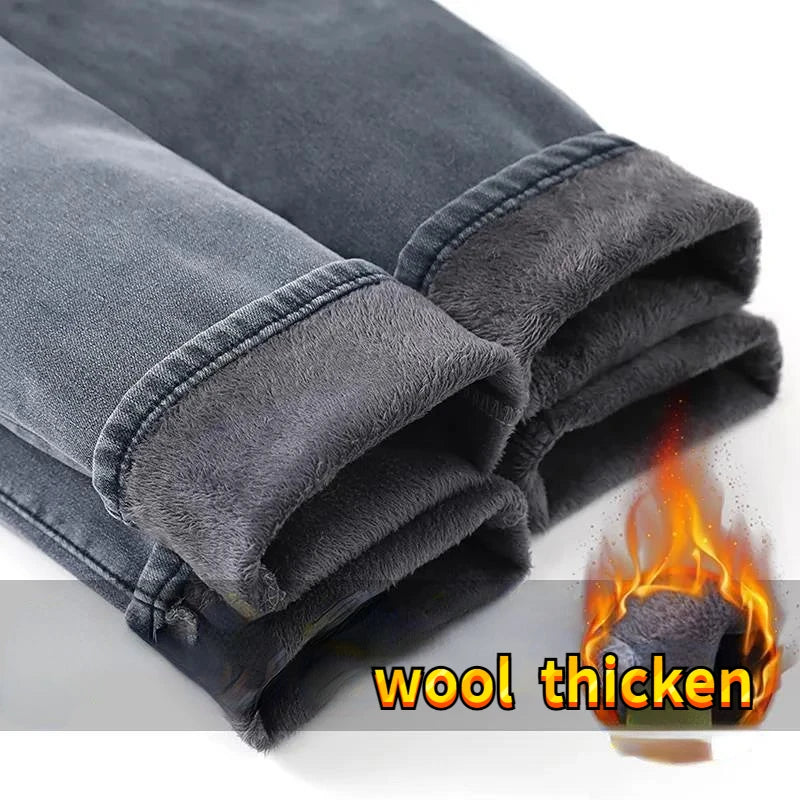 Men's Brushed Jeans Luxury Winter Jeans Velvet Fleece Man Thermal Warm Korean Versatile Elastic Plush Thicken Slim Pencil Pants