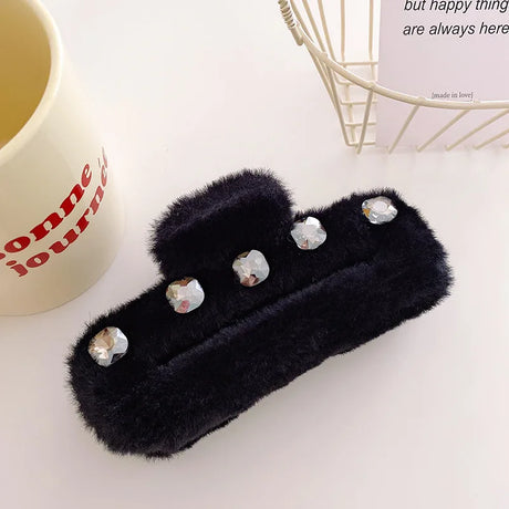 Autumn Winter Retro Oversized Geometric Plush Hair Clip Claw Fashion Light Luxury Rhinestones Plush Shark Clip Hair Accessories