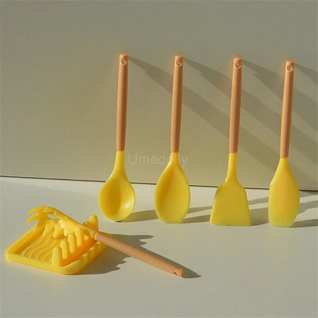 1/6 Dollhouse Miniature Kitchen Mini Frying Pan Soup Pot Simulation Cooking Utensils for Blyth BJD Doll Accessories Toy