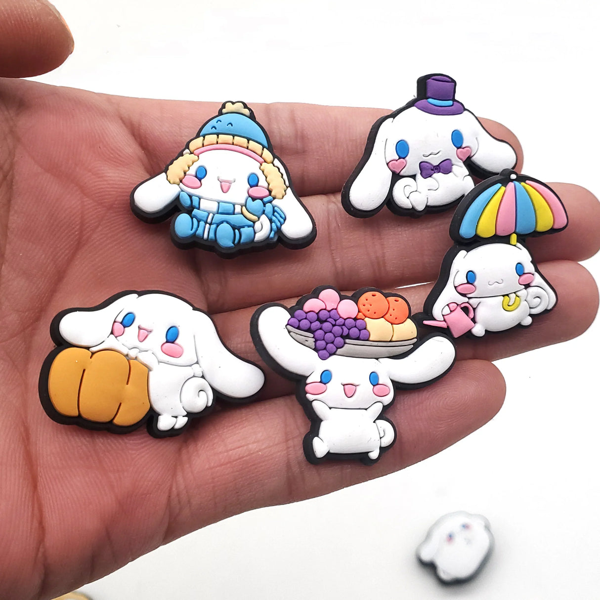 30kinds of Aoger Sanrio Shoe Charms for Clogs Sandals Decoration Shoe Accessories Charms