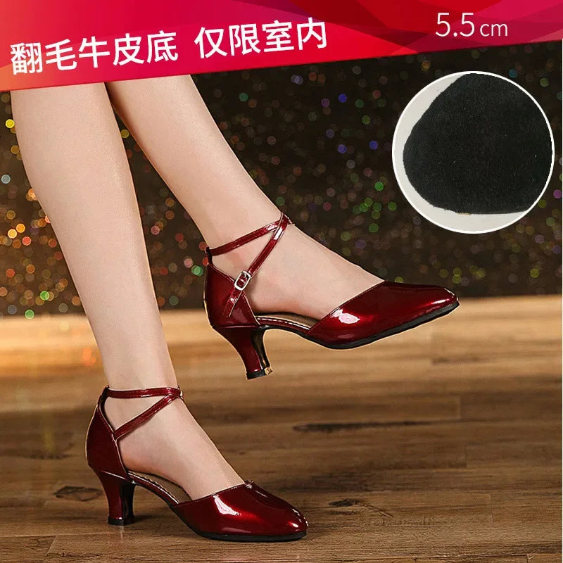 Women Glitter Leather Latin Dance Shoes Closed Toe Soft Sole Salsa Modern Shoe Tango Ballroom Dancing Shoes 3.5cm/5.5cm  Heel