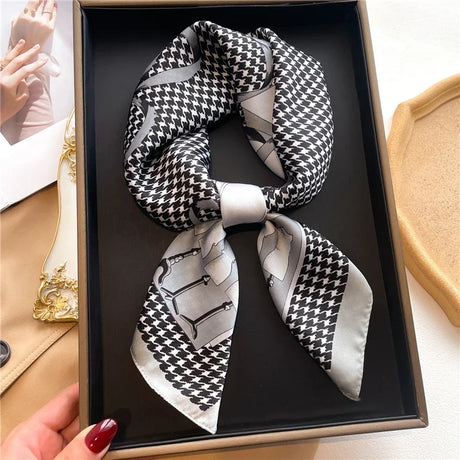 Silk Hair Scarf for Women Fashion Print Shawl Wraps Female Headband Neckerchief 70cm Hand Bag Wrist Foulard Neck Tie Echarpe