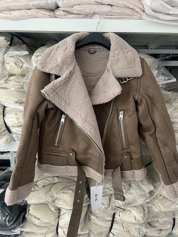 Winter Women Faux Shearling Sheepskin Leather Jackets Outwear Thick Parka Warm Suede Lamb Fur Jacket Short Motorcycle Biker Coat