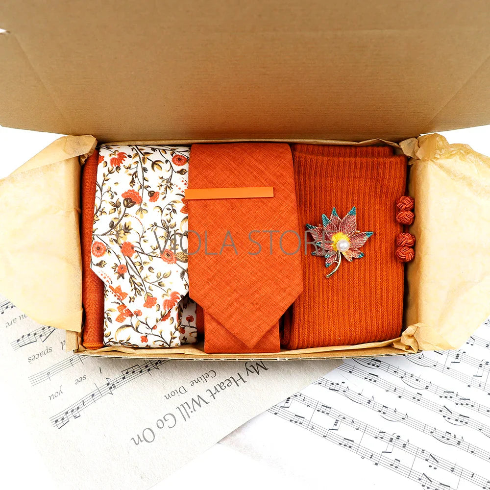 Viola Design Gift Box Hot Solid Floral Cotton Sock Necktie Set Clip Cufflinks Pin Hanky Men Wedding Party Daily Cravat Accessory