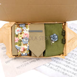 Viola Design 7 PCS Gift Box Cotton Sock Tie Sets Clip Pin Cufflinks Hanky Solid Floral Men Wedding Party Daily Cravat Accessory