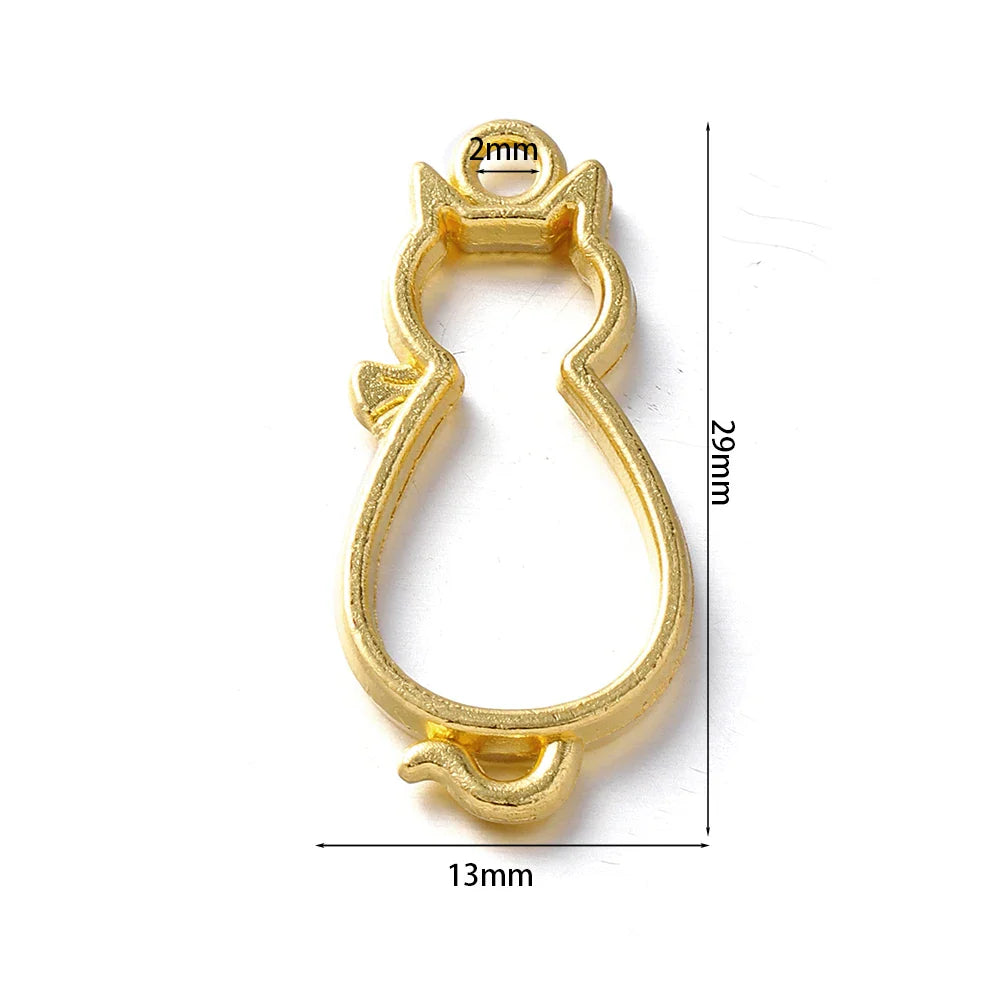 10Pcs/Lot Metal Cat Shape Charms Hollow Frame Blank Pendant Tray Bezel for DIY Epoxy Resin Pendants Jewelry Making Accessories