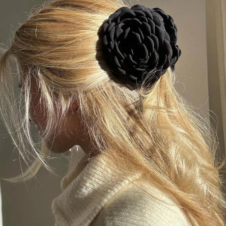 Fabric Rose Flower Crab Hair Clip Ins Popular Hair Catches for Women Pink Black Plastic Hair Clamps Girls' Spring Accessories