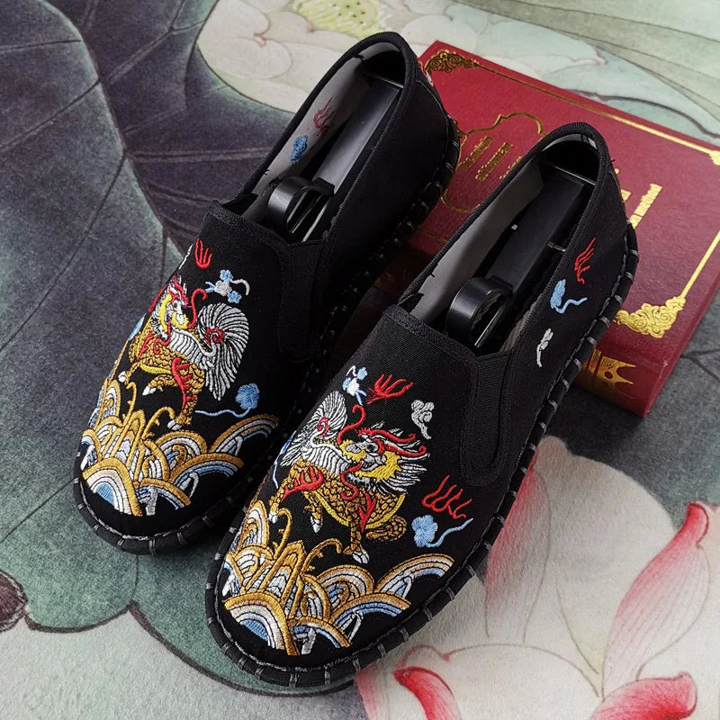 Old Beijing Cloth Shoes Embroidery Flower Social Guy Male Moccasin-Gommino Student Casual Shoes Fashion National Chinese Style