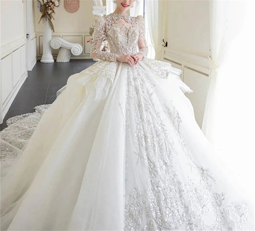 Dubai Arabia High Neck Full Sleeves Ball Gown Wedding Dress Luxruy Crystal Bridal Gowns Sequin Pearls Church Robe De Mariée