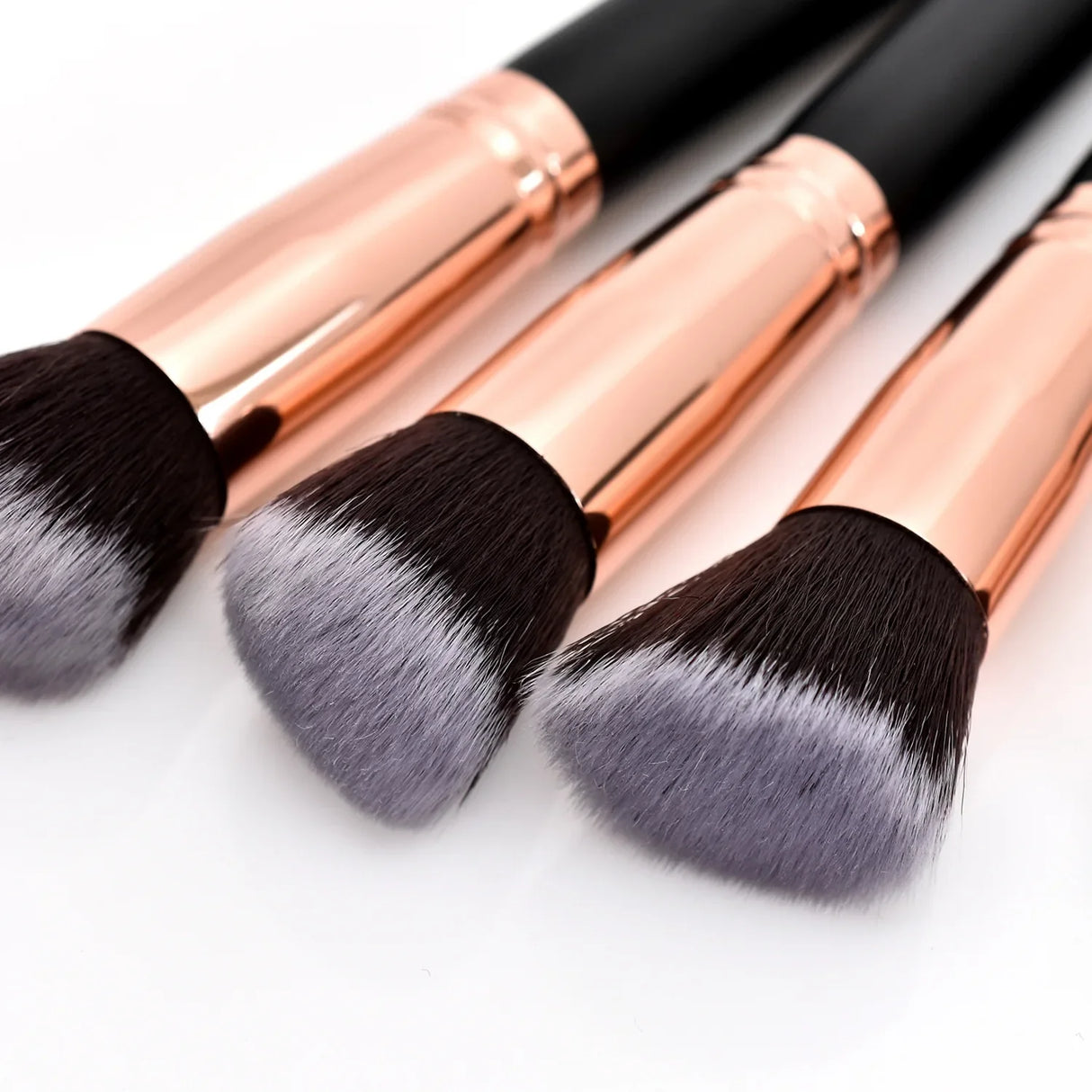 14 PCS Makeup Brushes Set Eye Shadow Foundation Women Cosmetic Brush Eyeshadow Blush Beauty Soft Make Up Blending Tools Bag