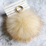 Big Size 15cm Real Fox Fur Ball Keychain Natural Raccon Fur Tassels Leather Strap Key Chain Ring Pendant For Women Charm f278