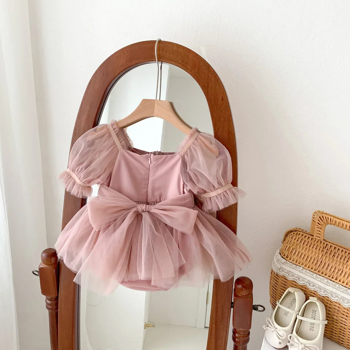 New Summer Multi-layered Ball Gown Mesh Toddler Baby Bodysuit Tutu Skirt Puff Sleeve Princess Girls Birthday Clothing One Piece