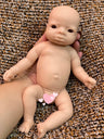 8 styles/28cm Cuddly Unpaint Solid Silicone Bebe Reborn Girl Full Body Silicone Baby Girl Lifelike Real Corpo De Silicone Doll