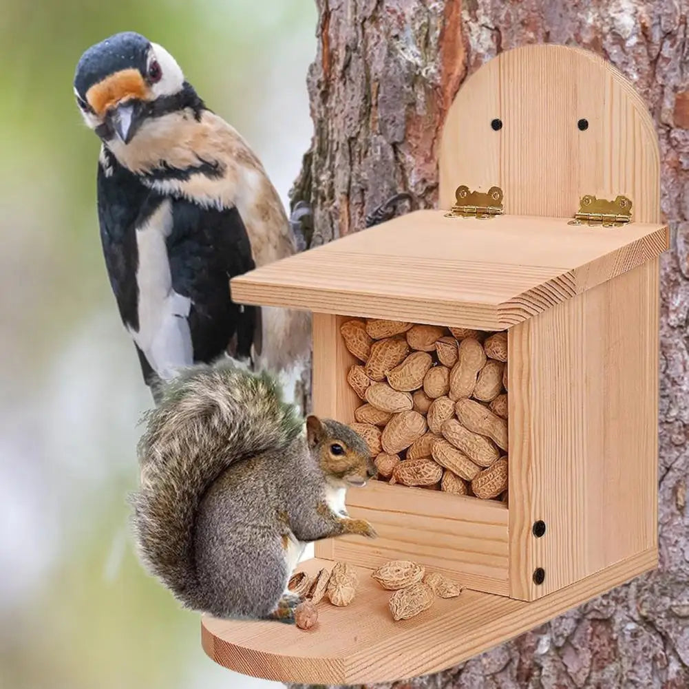 Useful Bird Squirrel Food Holder Feeding Box Handmade Food Container Wooden Squirrel Bird Food Feeder Pet Supplies