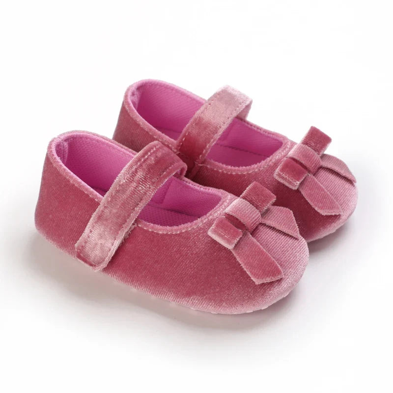 Summer Fashion Newborn Pink Baby Shoes Non-slip Cloth Bottom Shoes For Girls Elegant Breathable Leisure Baby First Walking Shoes