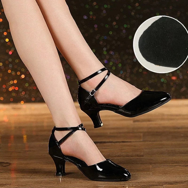 Women Glitter Leather Latin Dance Shoes Closed Toe Soft Sole Salsa Modern Shoe Tango Ballroom Dancing Shoes 3.5cm/5.5cm  Heel