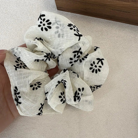 New Vintage Scrunchies Black White Flower Print Hair Ties Women Hair Accessories Ponytail Holder Elastic Hair Band Rubber Bands