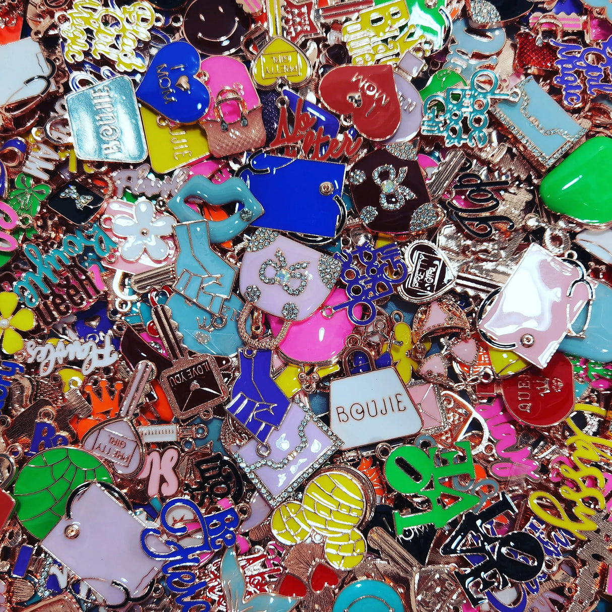 100pcs Mixed Fashion Charms Picked at Random Fit for Women's DIY Jewelry Accessories T0011 on sale