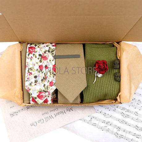 Viola Design 7 PCS Gift Box Cotton Sock Tie Sets Clip Pin Cufflinks Hanky Solid Floral Men Wedding Party Daily Cravat Accessory