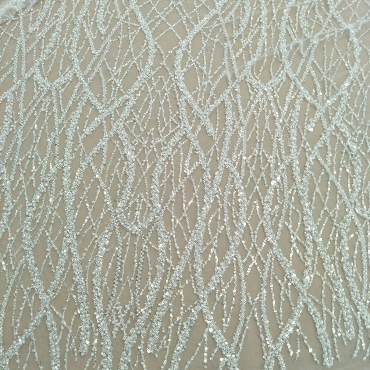 Elegant fashion heavy beading lace fabric with pearls 130cm width wedding gown dress lace fabric sell by yard