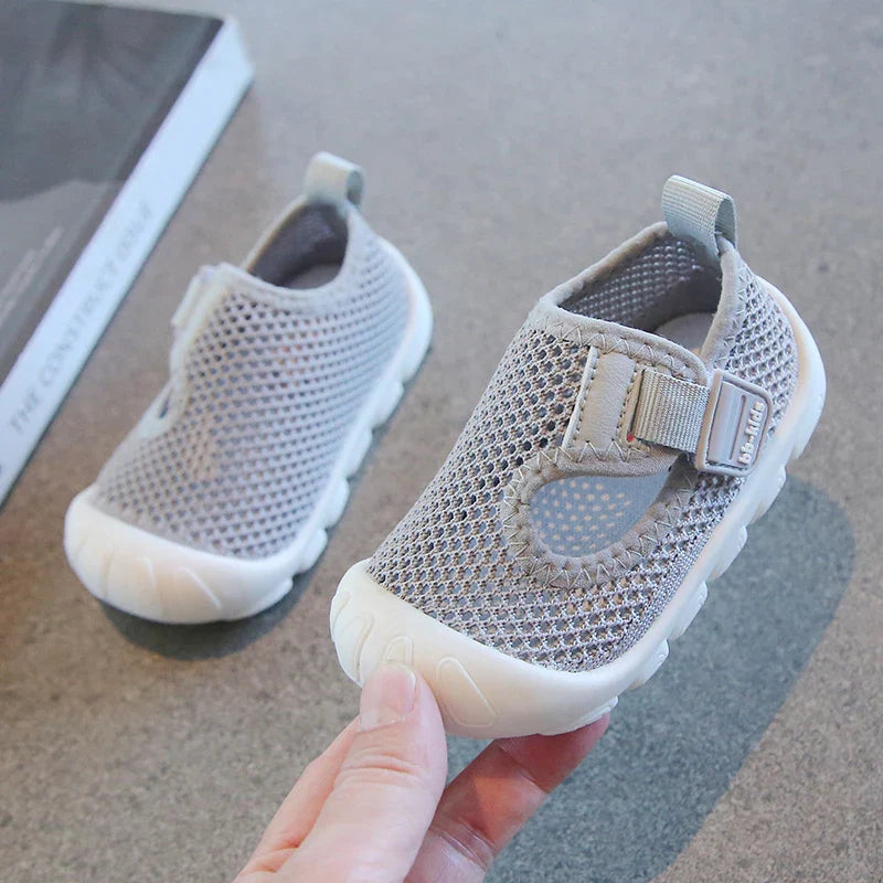 2023 Toddler Boys Girls Summer Mesh Breathable Pre Walker Non-Skid Baby Shoes 0-3Y Unisex Kids lightweight Sandals First Shoes