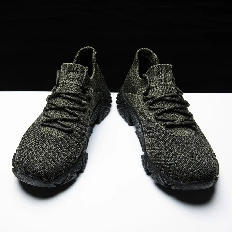 Summer Men's Shoes Sneakers Soft Men's Non-slip Moccasins Men Running Shoes Luxury Breathable Brand Men Light Walking Sneakers