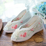 The New Women Traditional Chinese Style Hanfu Boot Embroidered Cloth Shoes Wedding Bride Old Beijing Retro Short Boots Footwear