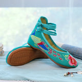 Veowalk Big Size 34-43 Chinese Style Peacock Embroidery Women's Flats Old Peking Soft Sole Casual Breathable Cloth Shoes Woman