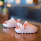 Wallarenear Summer new boys and girls trend jelly shoes children&#39;s sandals fashion beach Kids Soft Shoes