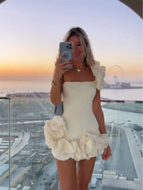 White Women Flower Edge Short Party Dress 2024 New Fashion Slim One Shoulder Rose Pleated Prom Dresses Female Chic Evening Dress