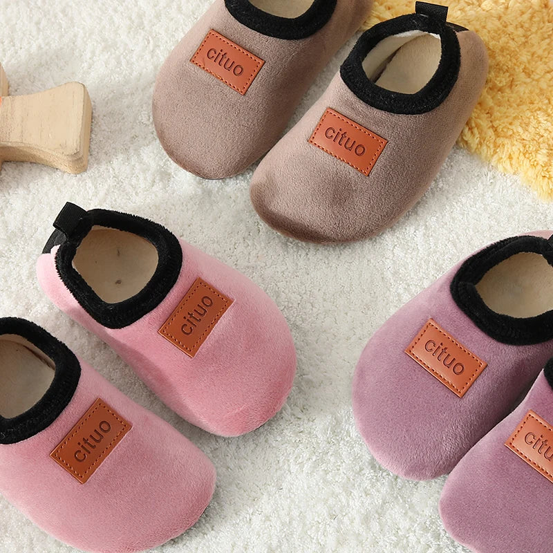 Winter Children‘s Slippers Kids Soft Warm Furry Sock Floor Shoes Boys Rubber Soles Non-slip Cotton Slippers Indoor Home Shoes