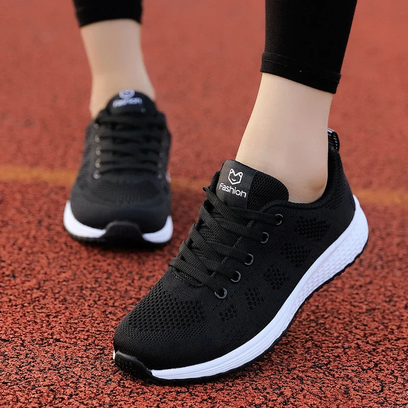 Women Tennis Shoes Breathable Mesh Woman Sports Shoes Light Outdoor Jogging Walking Sneakers Lace-up Female Footwear Flats Shoes