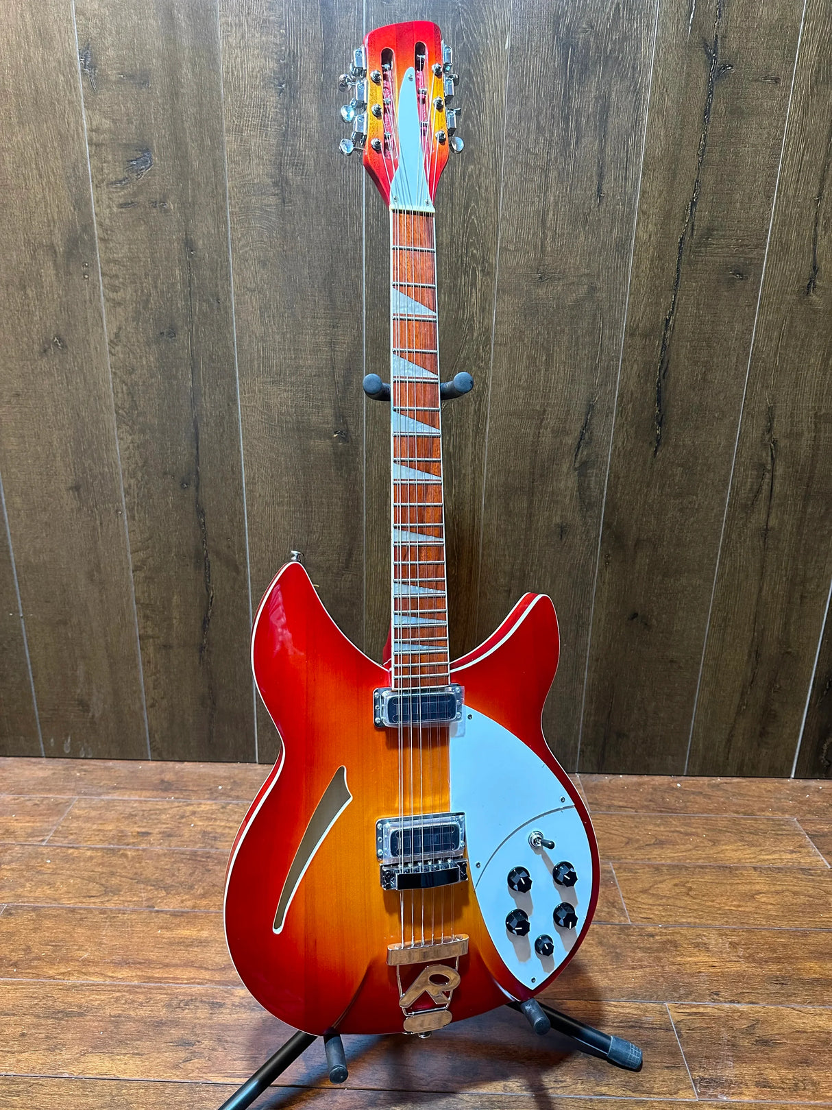 cherry red 12 strings Rickenback 360 electric jazz guitar semi hollow 12 string Ricken 330 jazz guitar