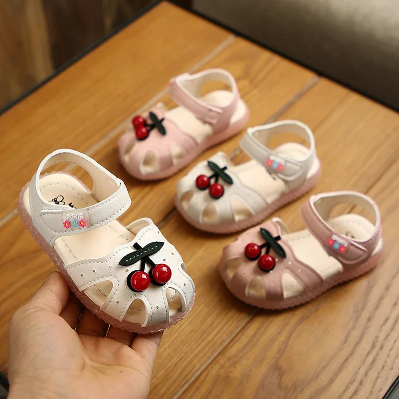 summer cartoon children's sandals Baotou girls baby cherry sandals soft bottom baby shoes